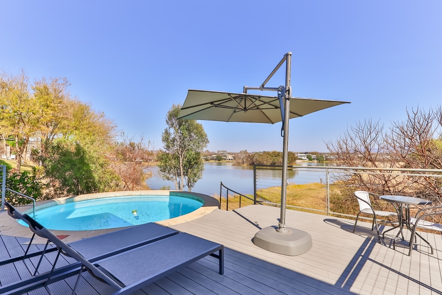 4 Bedroom Property for Sale in The Coves North West